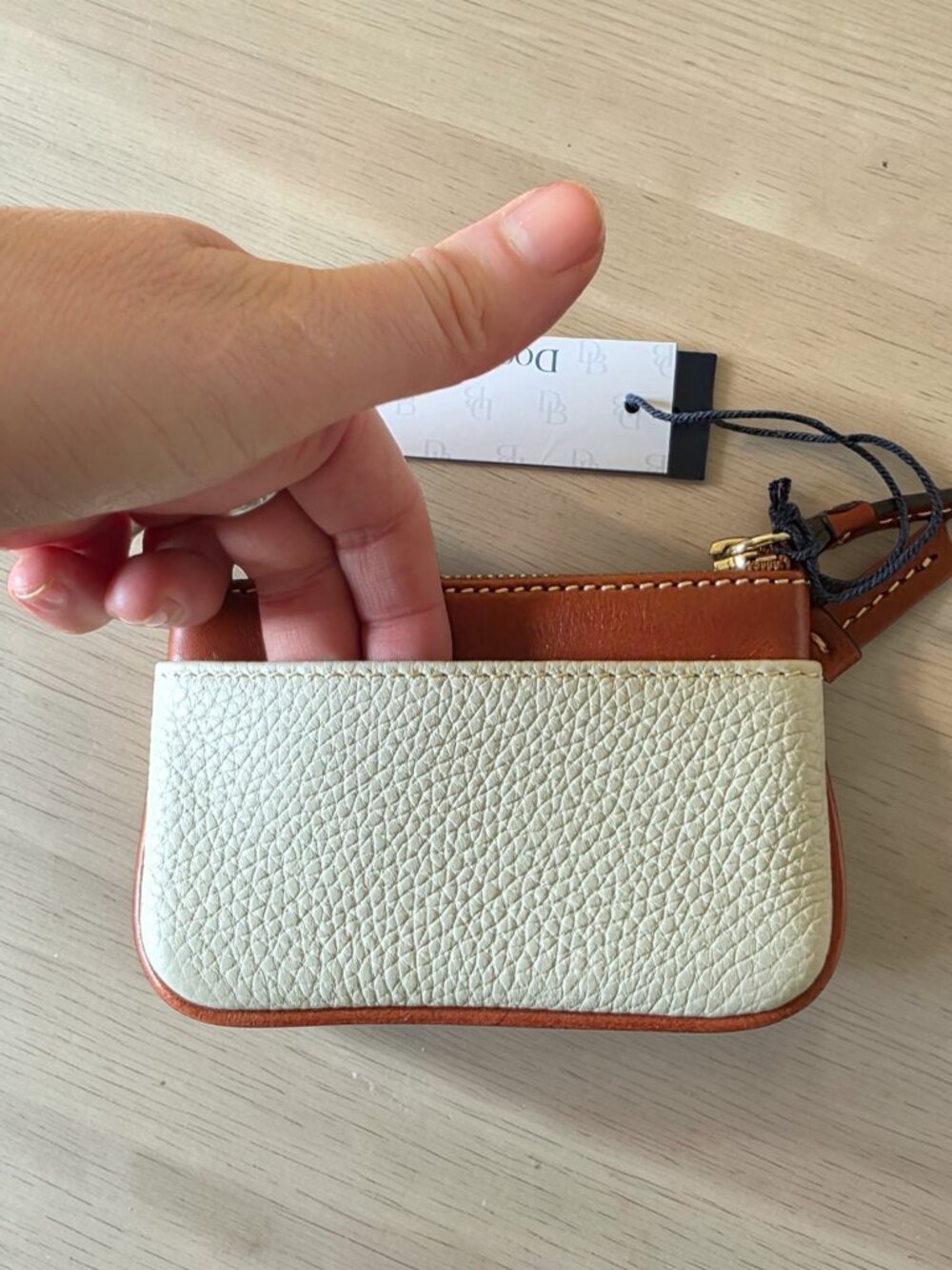 Dooney & Bourke Pebbled Leather Key Pouch Coin Purse Bone Tan NWT Wristlet - Picture 10 of 16